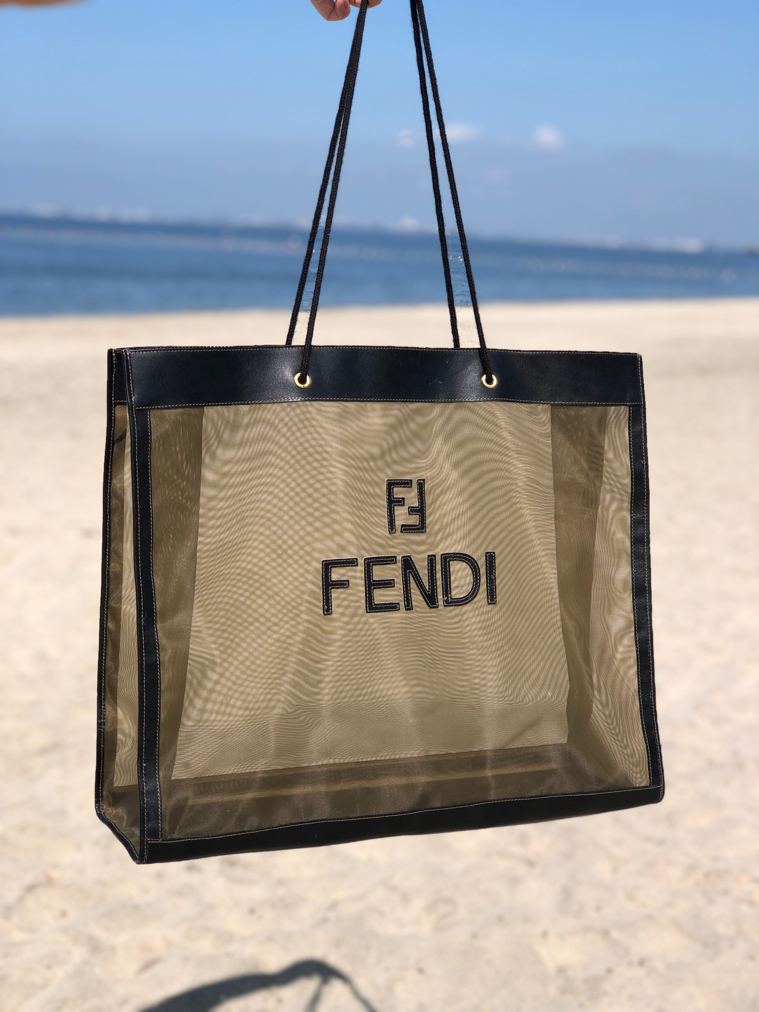 FENDI フェンディ　ロゴ　レザー×ナイロン　メッシュ　A4　スクエア　ビッグトート　ショルダーバッグ　ビッグ　トートバッグ　ブラック　 vintage　ヴィンテージ　オールド　rcvsmr | VintageShop solo powered by BASE