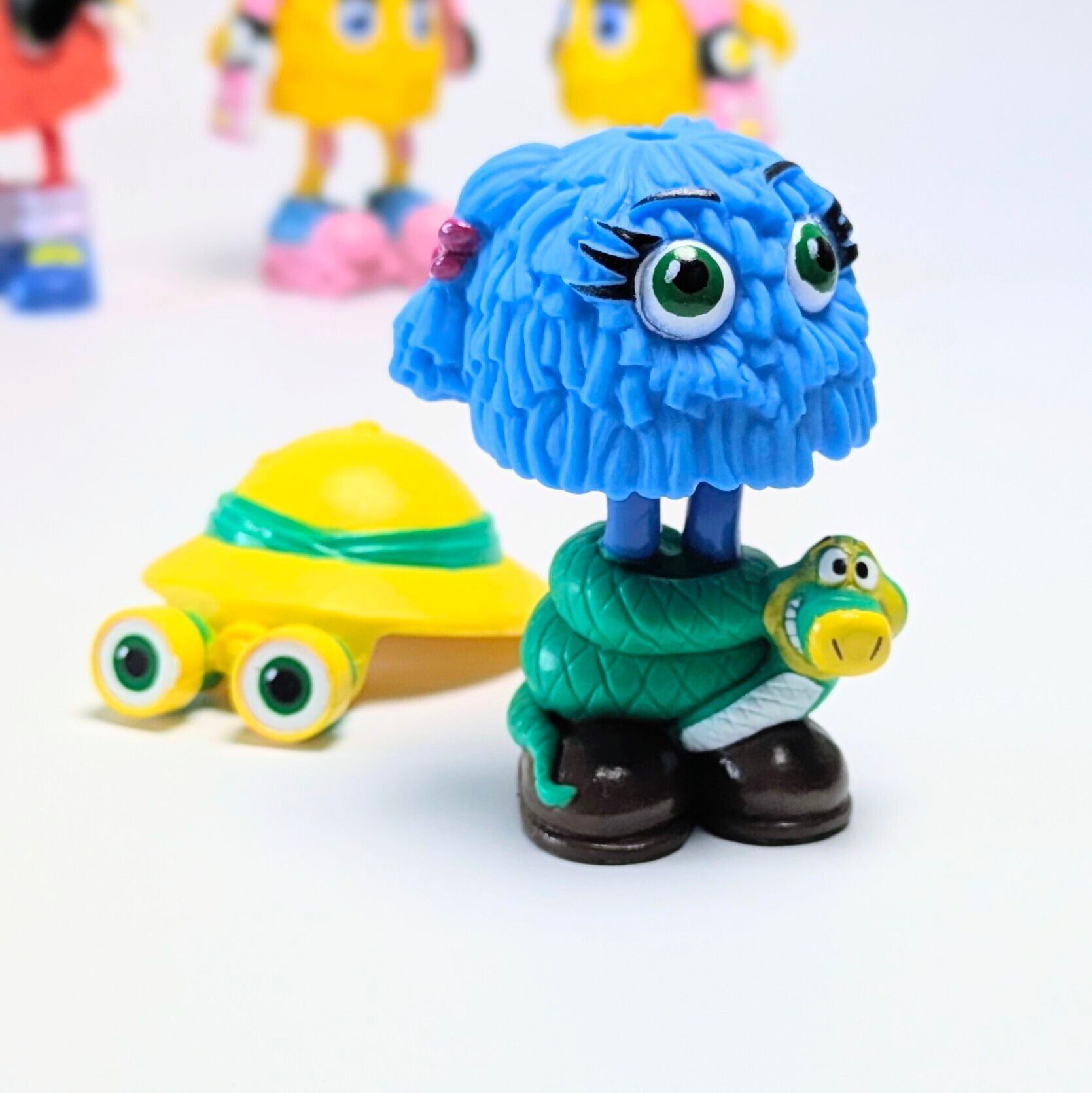 ♧☆VINTAGE 1989☆【 McDonald's / マクドナルド 】1989 McDonald's Happy Meal Toy "Funny Fry Friends" 『 Tracker (トラッカー) / 探検家』Happy Meal Toy / ミールトイ / フライキッズ / フライガイ / フライガール 〚アメリカン雑貨 アメトイ〛