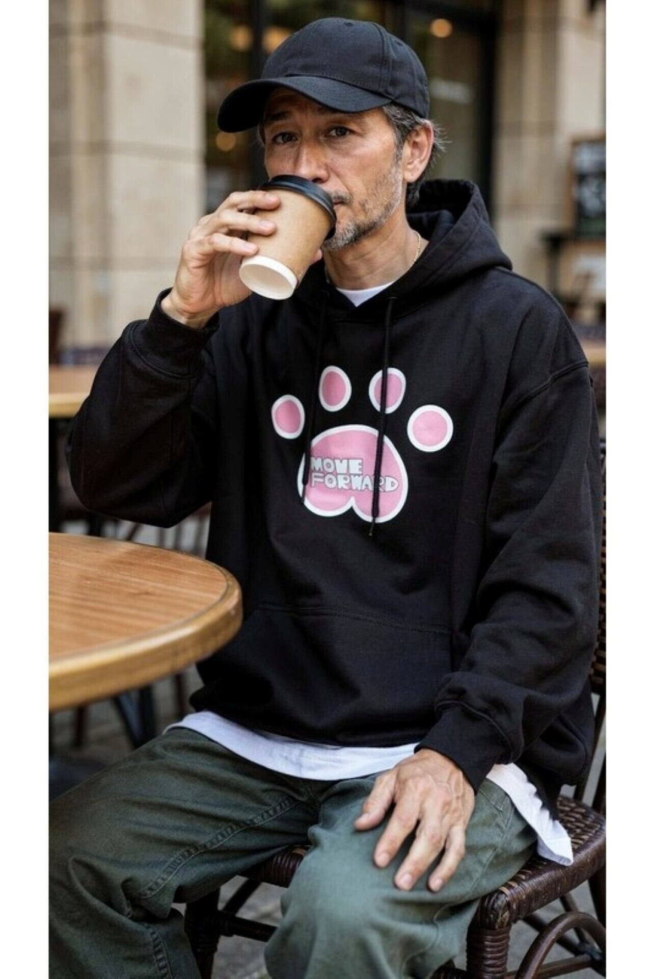 DHD(C)034【パーカ（ブラック）　足あと】