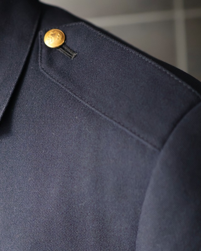 Epaulette design short jacket