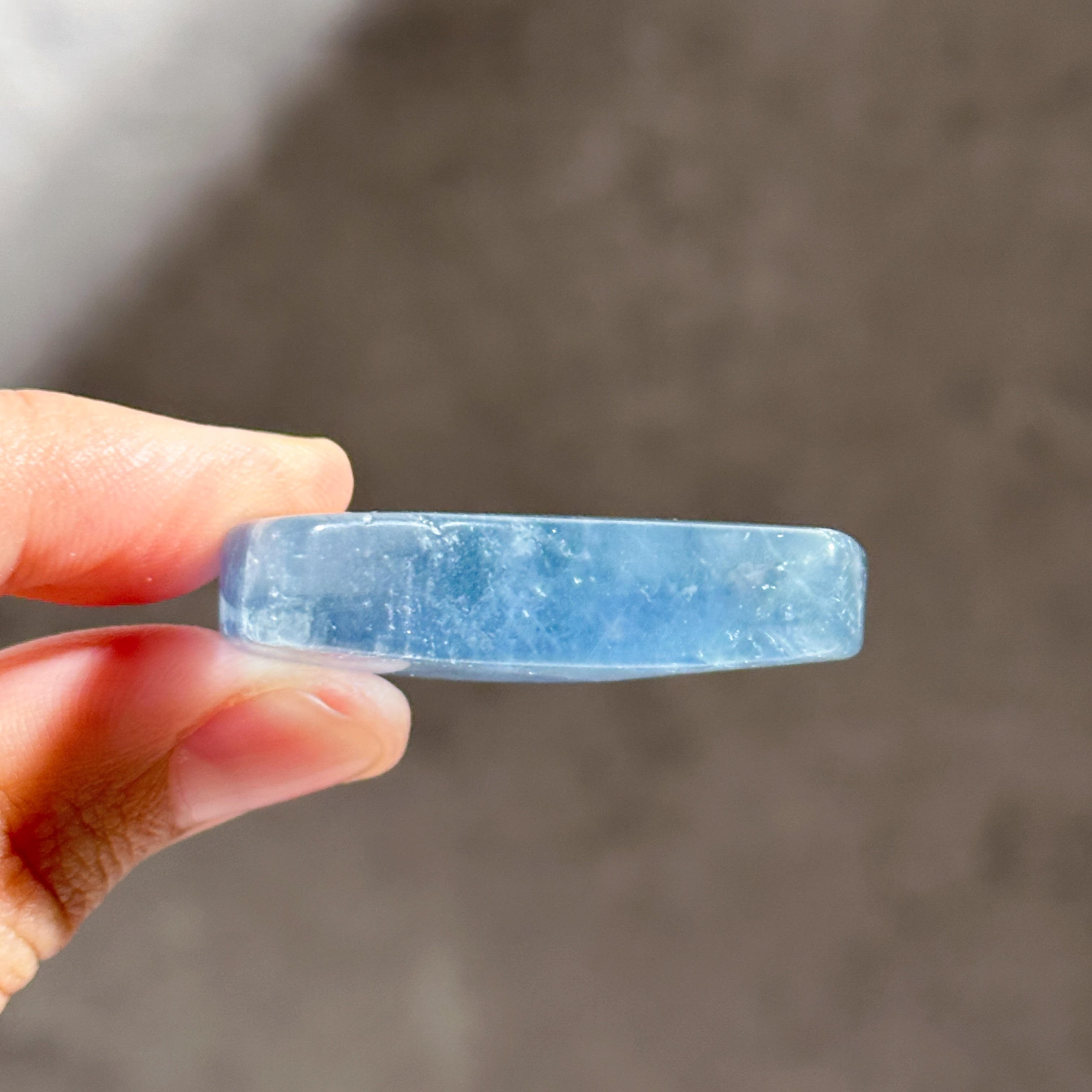 ブルーフローライト 三日月13◇ Fluorite ◇天然石・鉱物