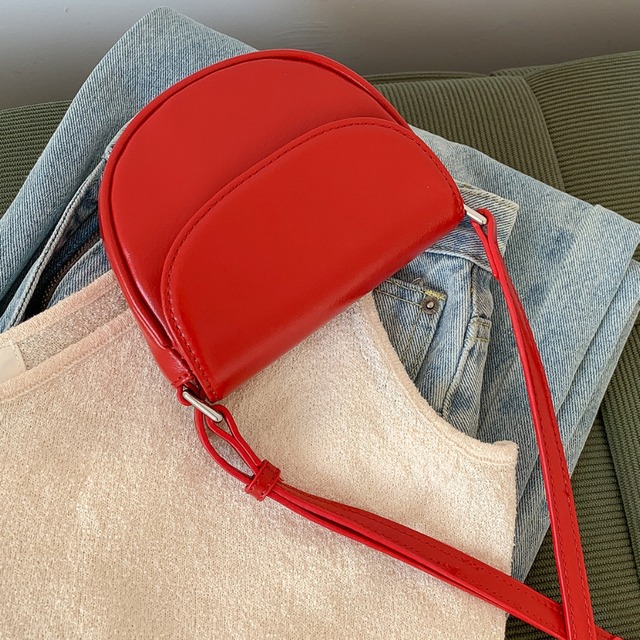 soft leather mini shoulder bag　L0537
