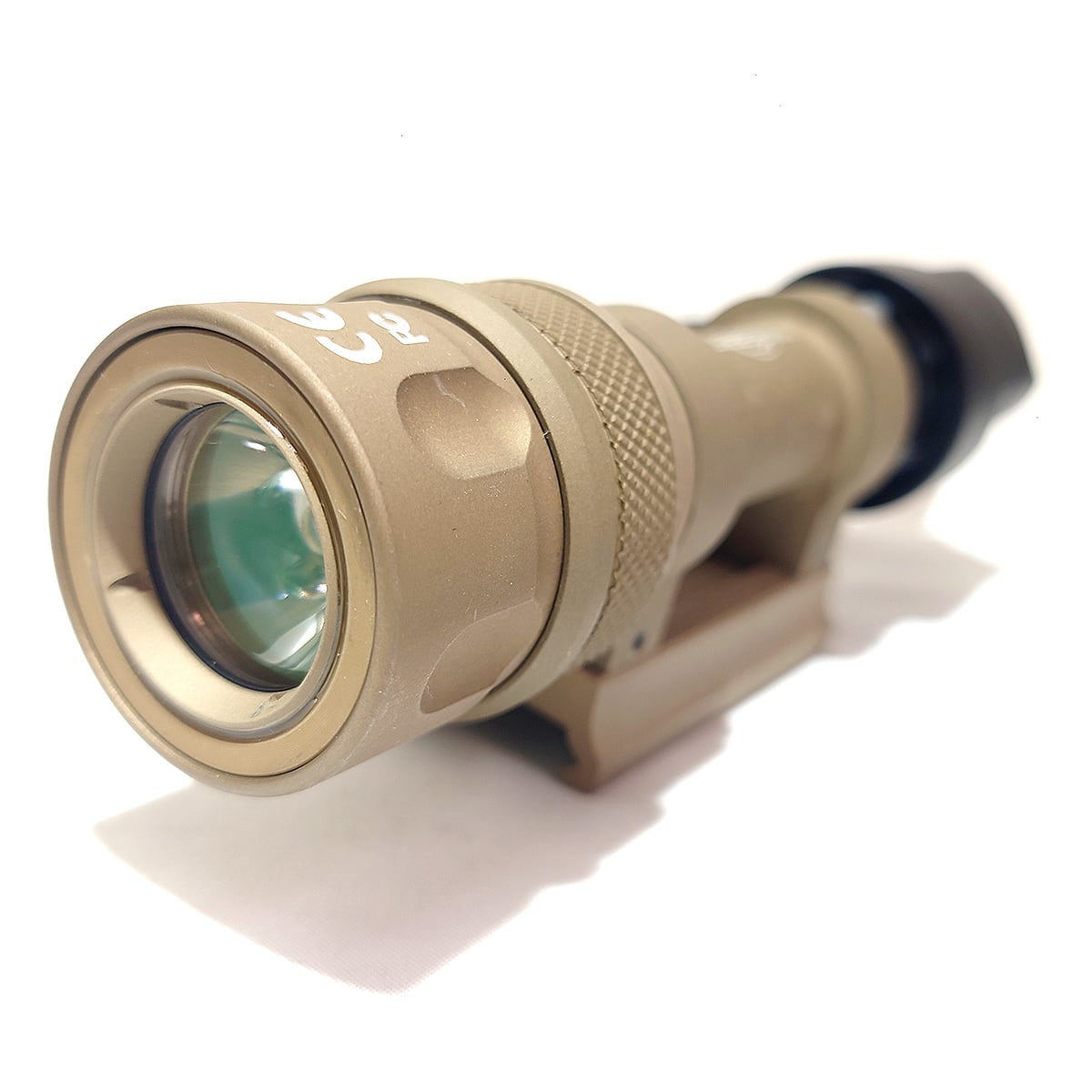 中古実物】SUREFIRE M952V TAN WH IR KM3 ウエポンライト | GunPlay'sWorks