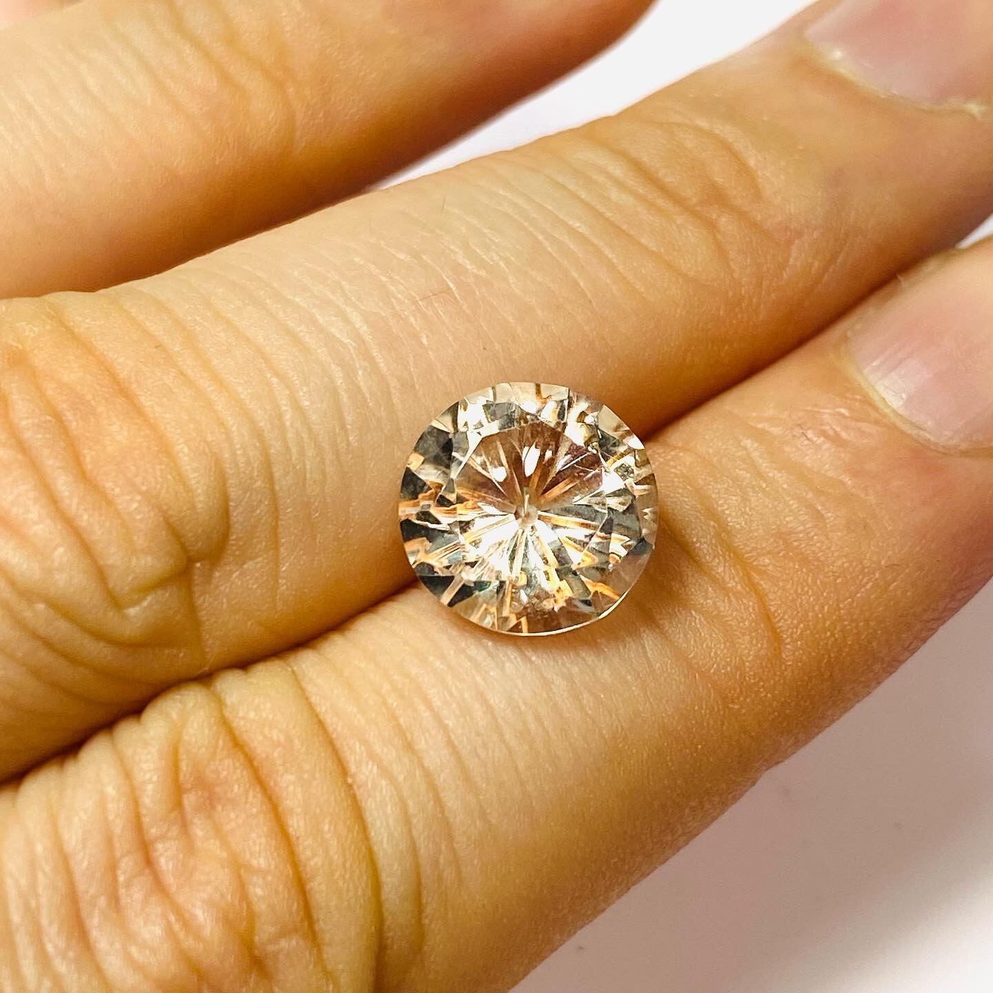 茶柱カット!?ルチルクオーツ