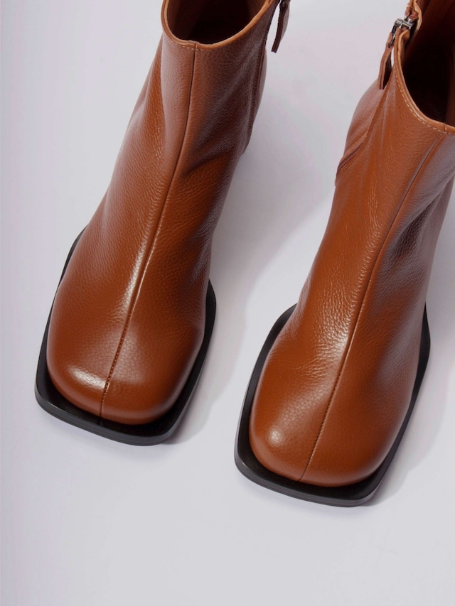 About Arianne - "Otis" brown leather heeled ankle boots