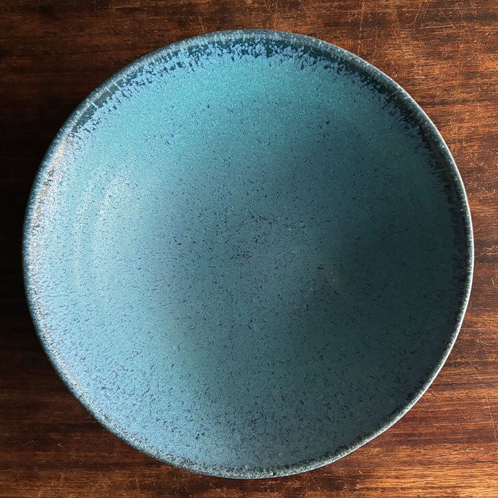 碧シリーズ　碧 青 あお 24cm 和食器 煮物 大鉢 鉢 ボウル おしゃれ   ターコイズブルー  ブルー モダン 広め 麺鉢 ラーメン鉢 サラダボウル  育てる器 食器 陶器 器 「 碧のうつわ ボウル  b-2」　