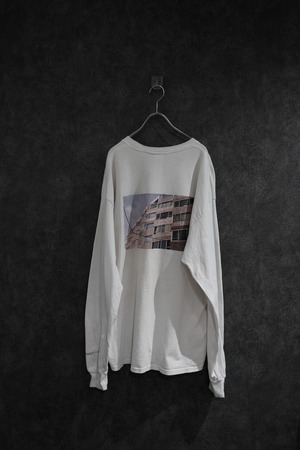 connecter tokyo back print long sleeve tee  White