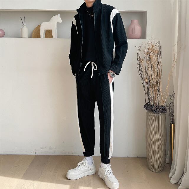 【予約販売】メンズ セットアップ 無地 ライン ブラック ホワイト スエット スリム カジュアル モード きれいめ 男前 パンツ セット ジャージ ジム スポーティー ダンス ジム 韓国 トレンド 大きいサイズ S/M/L/XL/2XL