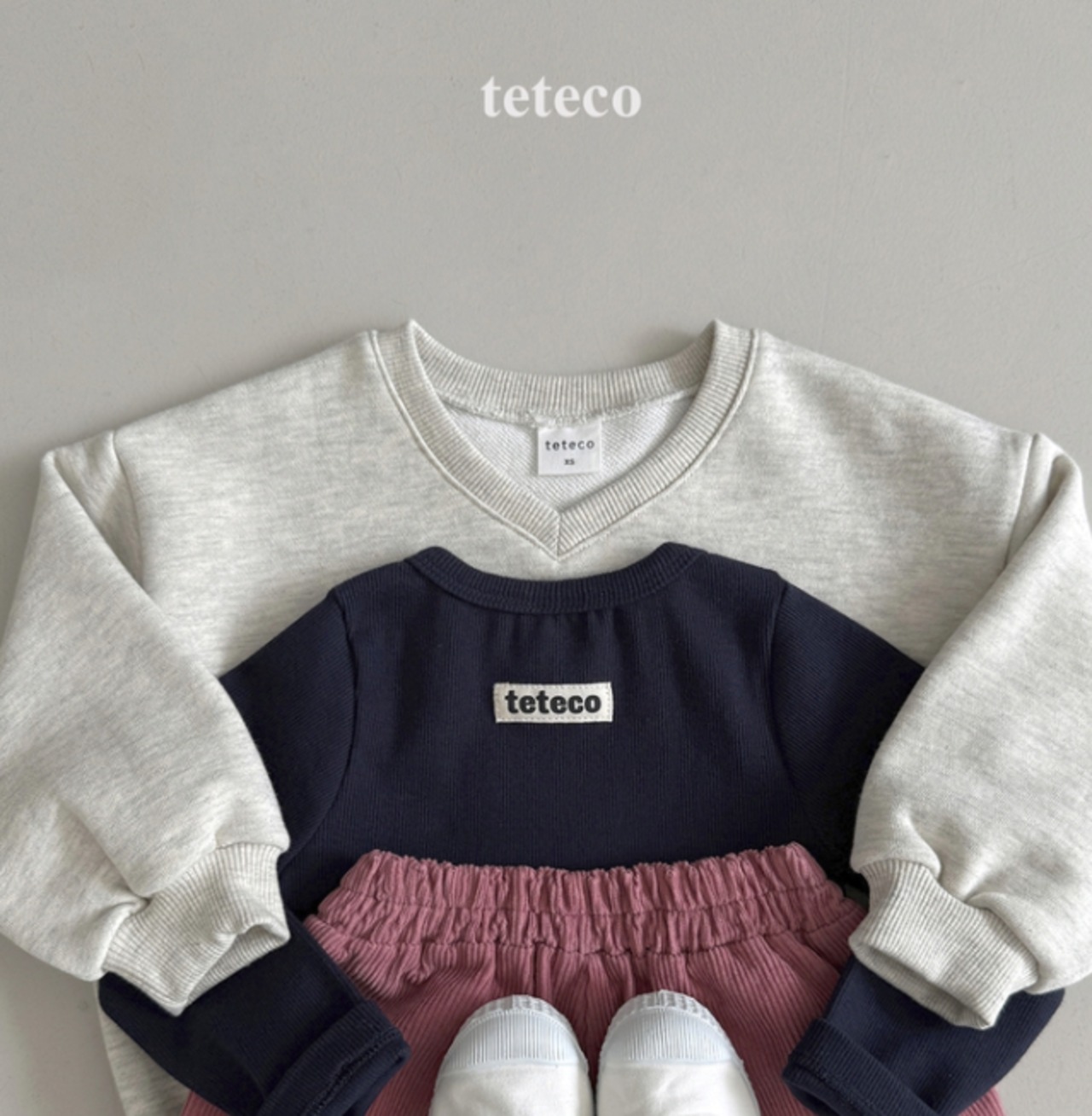 【取寄】teteco ブイネックMTM｜秋服｜韓国子供服｜ 26/AT