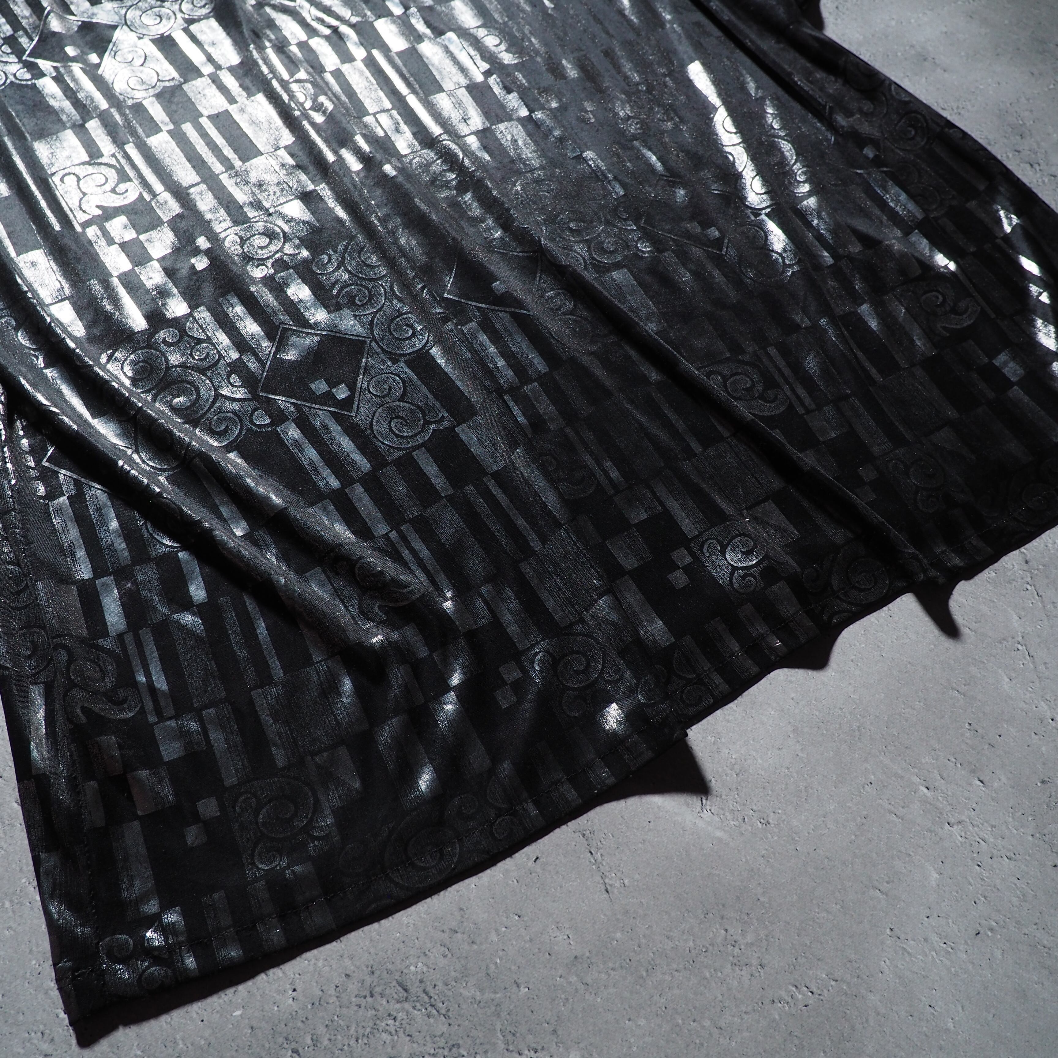 1990s Black mode contemporary art printed vintage drape SS Tee