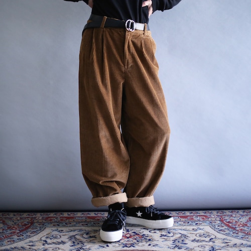 "OLD GAP" 2-tuck tapered silhouette brown wide corduroy pants