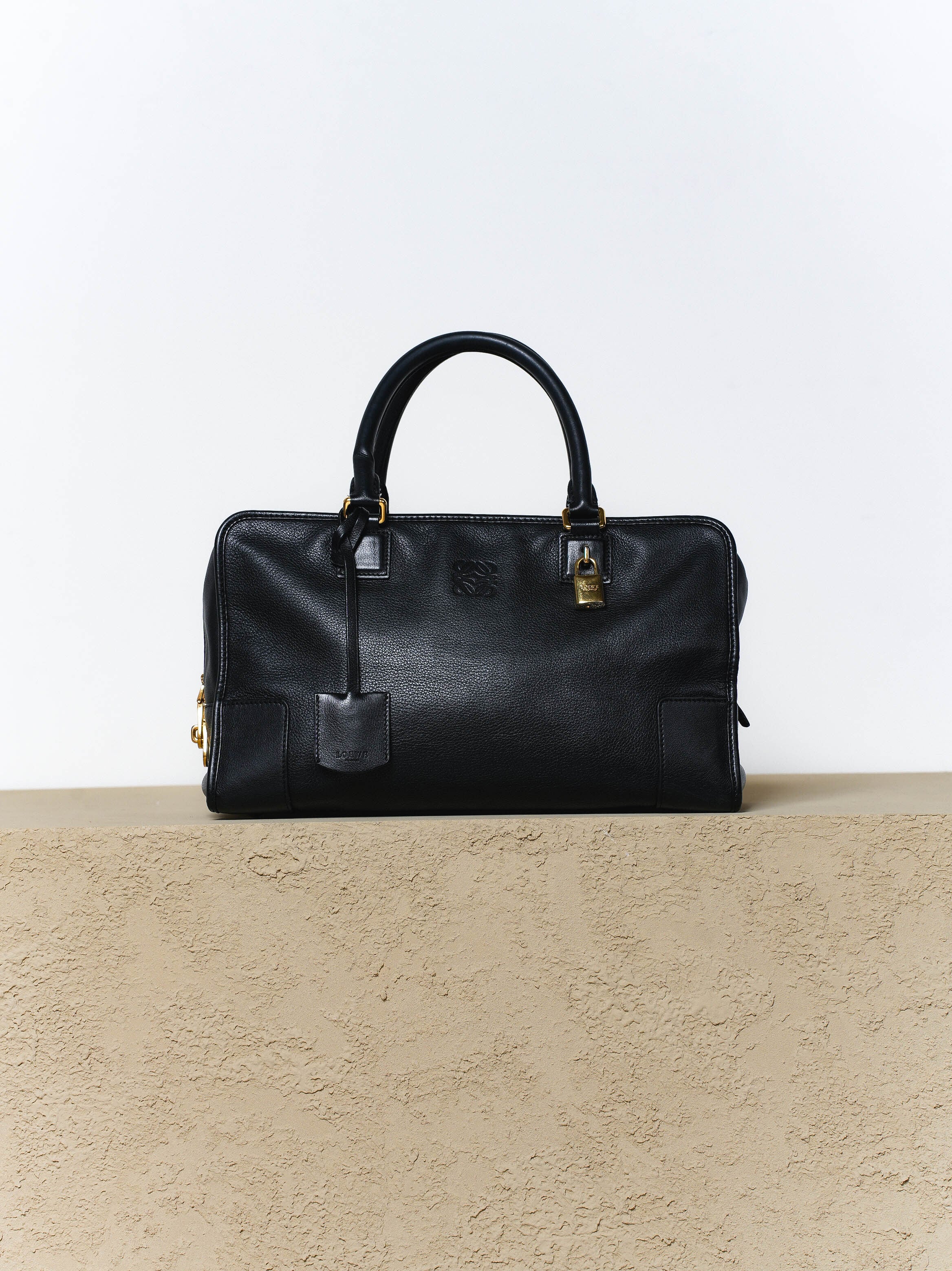 LOEWE ロエベ ブラック アマソナ36 ハンドバッグ | Raum Vintage