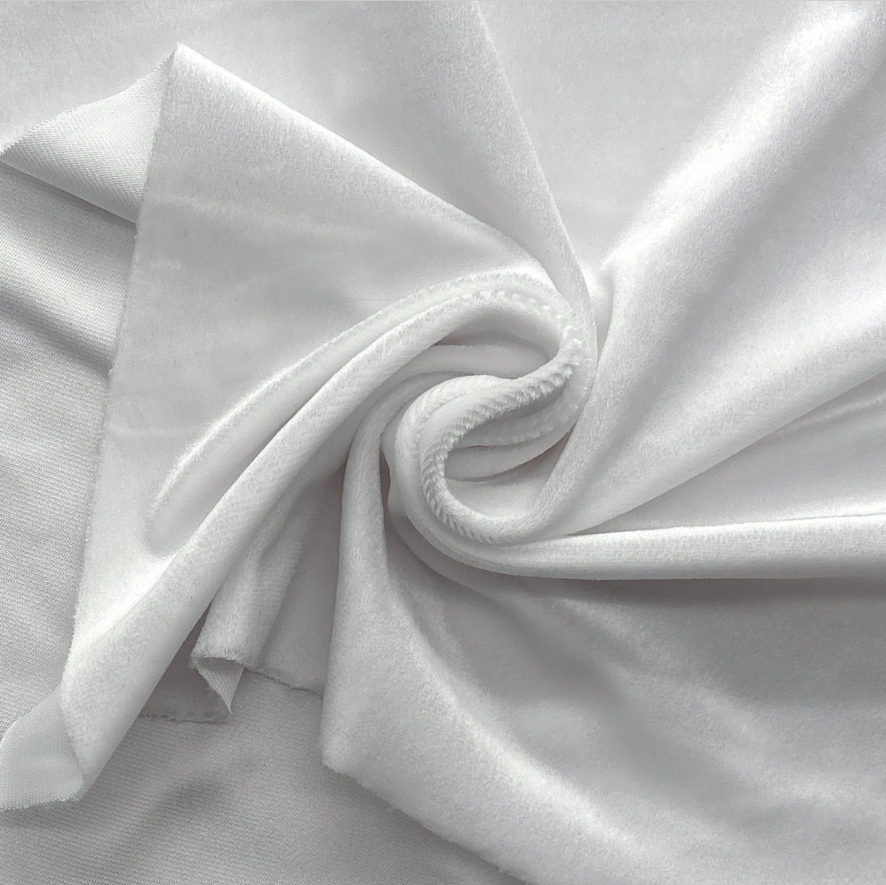 ★TB315◆2m◆ラスト1点‼◆ポリエステル100%滑らかベロアニット生地◆ホワイト