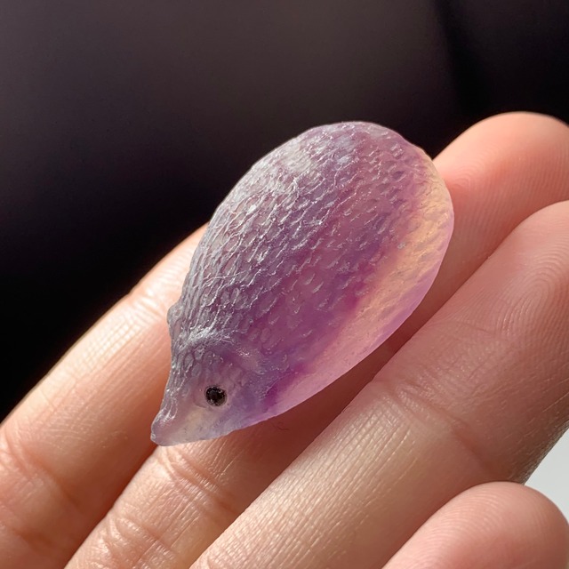 125色合いが可愛いフローライトハリネズミさん