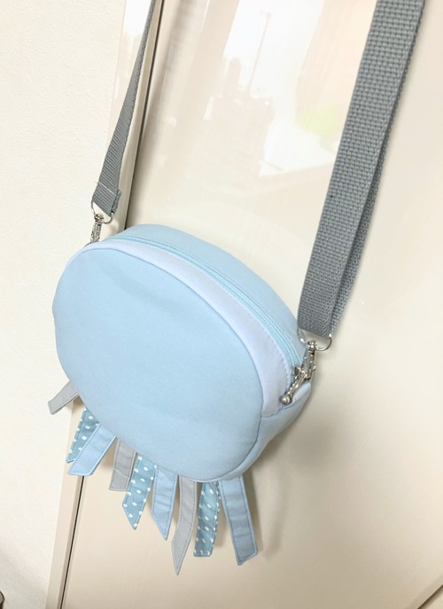 クラゲ　ミニポシェット｜とりさん工房ーかわいいハンドメイドポーチ