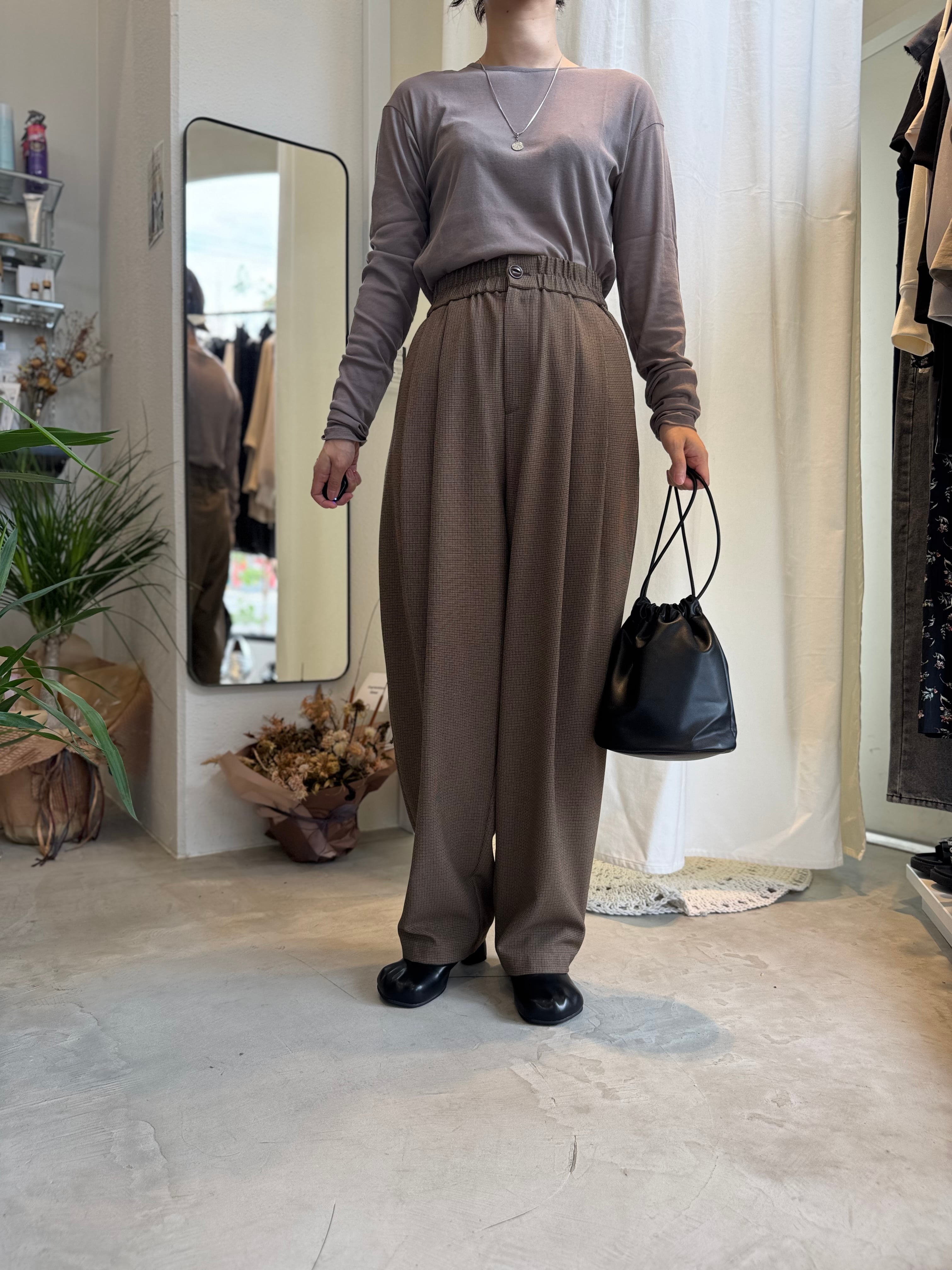 【PASSIONE】千鳥柄タックコクーンパンツ 536658