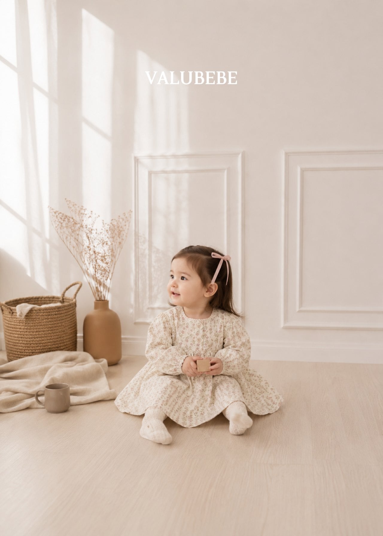 送料無料【予約】/ 花柄スクエアワンピース / valubebe