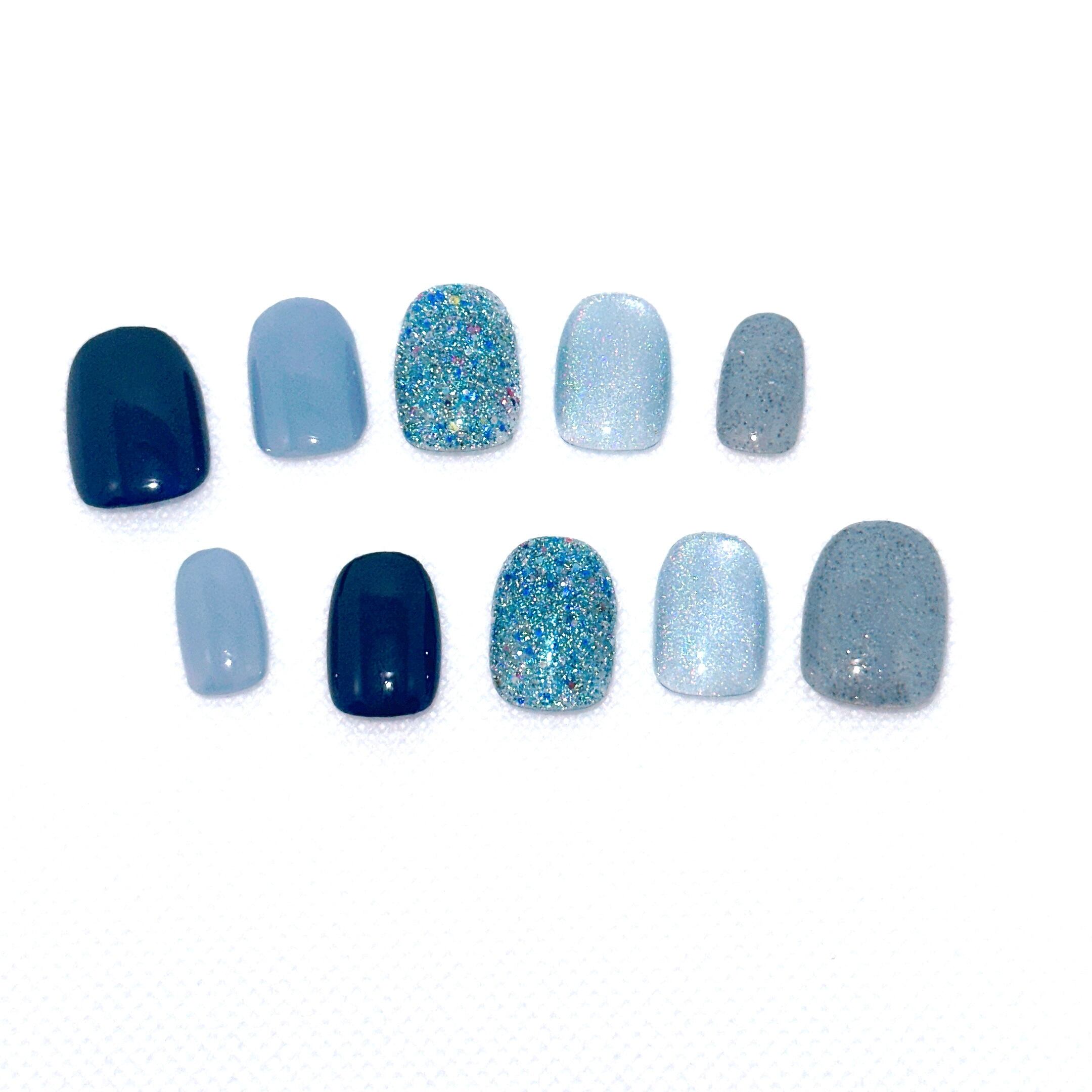 ネイルオーダー オーダー】ブルーフラッシュネイル | mofunail