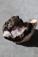レッドカルサイト「希望の燈」Calcite × Mesolite ◇ 天然石・鉱物・パワーストーン・原石 | st00396