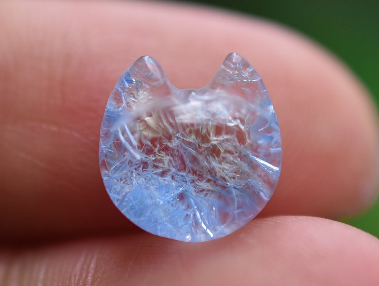 デュモルチェライトインクォーツ | Funky garuda Stone