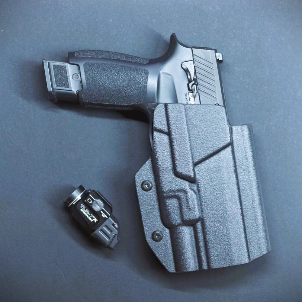 六七五 Sig P320 M17 ストリームライト TLR-7 専用 カイデックス