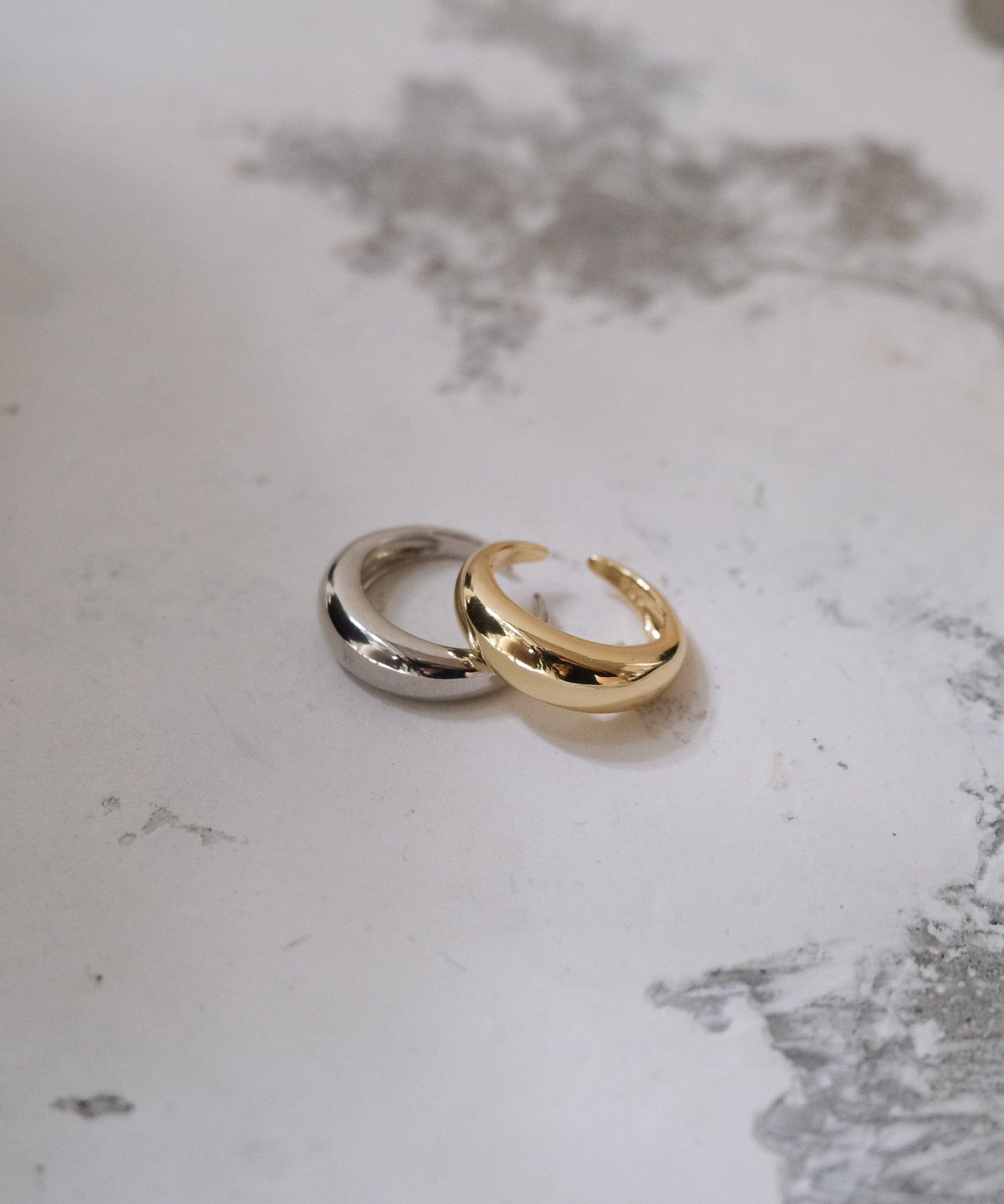 BICOLOR VOLUME RING(バイカラーボリュームリングor イヤーカフ )【7523317】