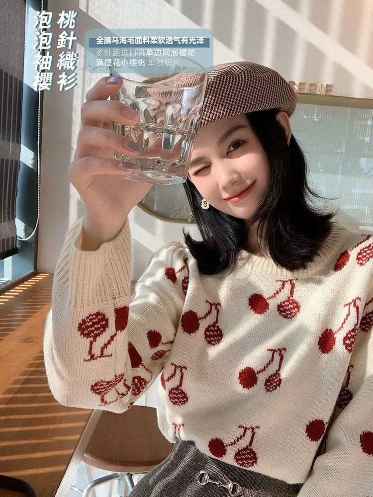 さくらんぼニット