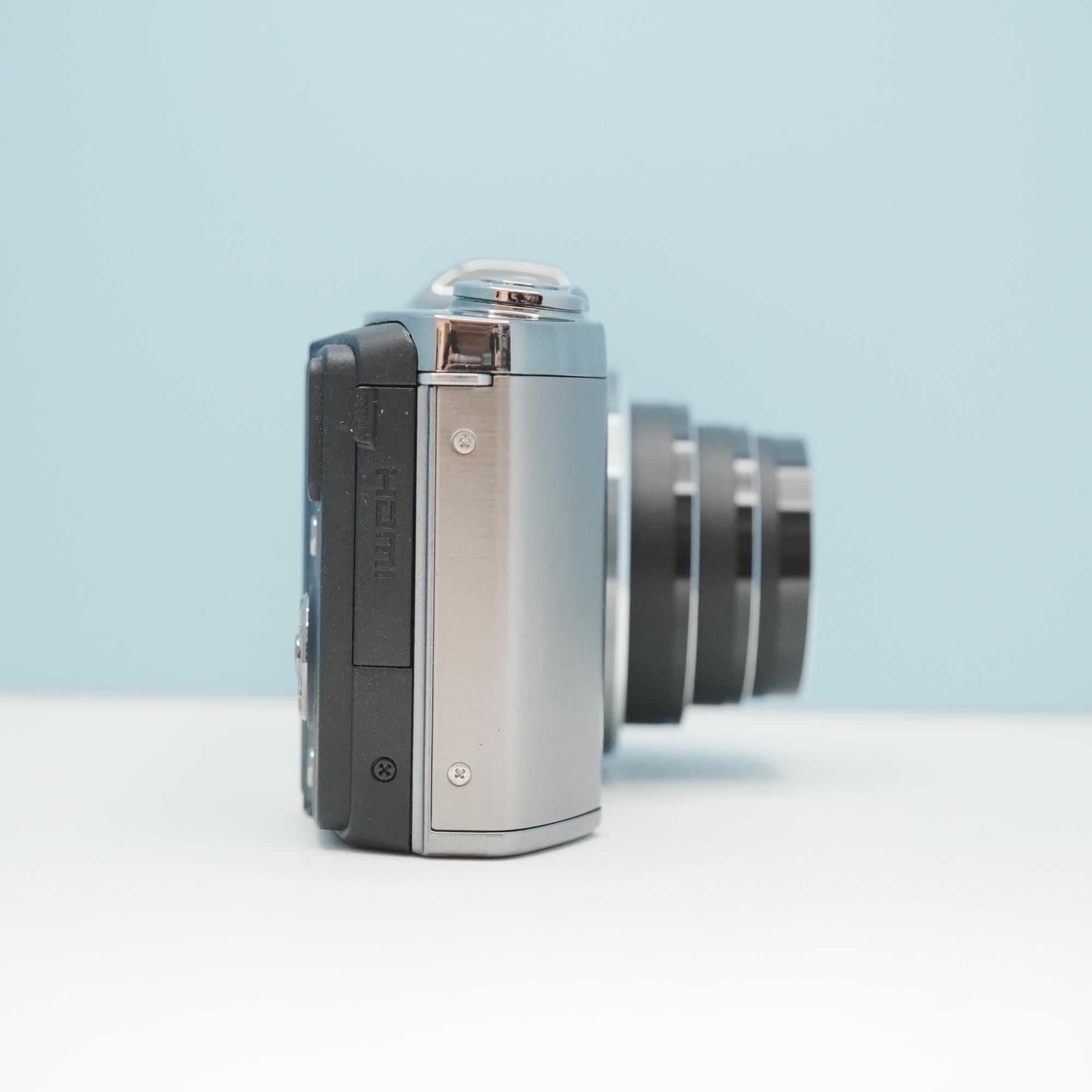 極美品・動作確認済】OLYMPUS SZ-11 オールドコンデジ 20倍ズーム 極美