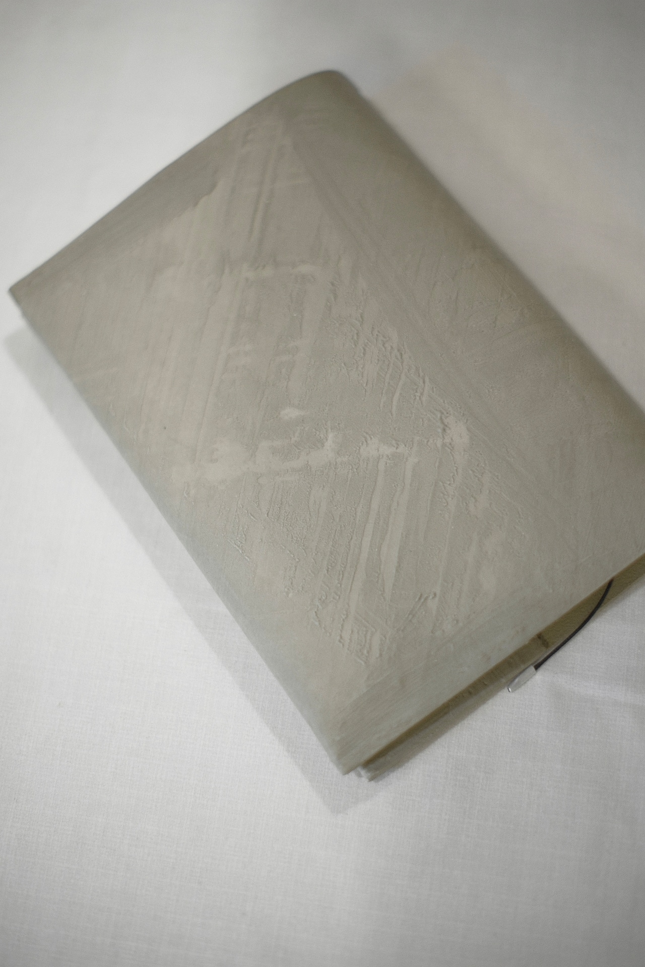 Book Cover / GRAY - 3