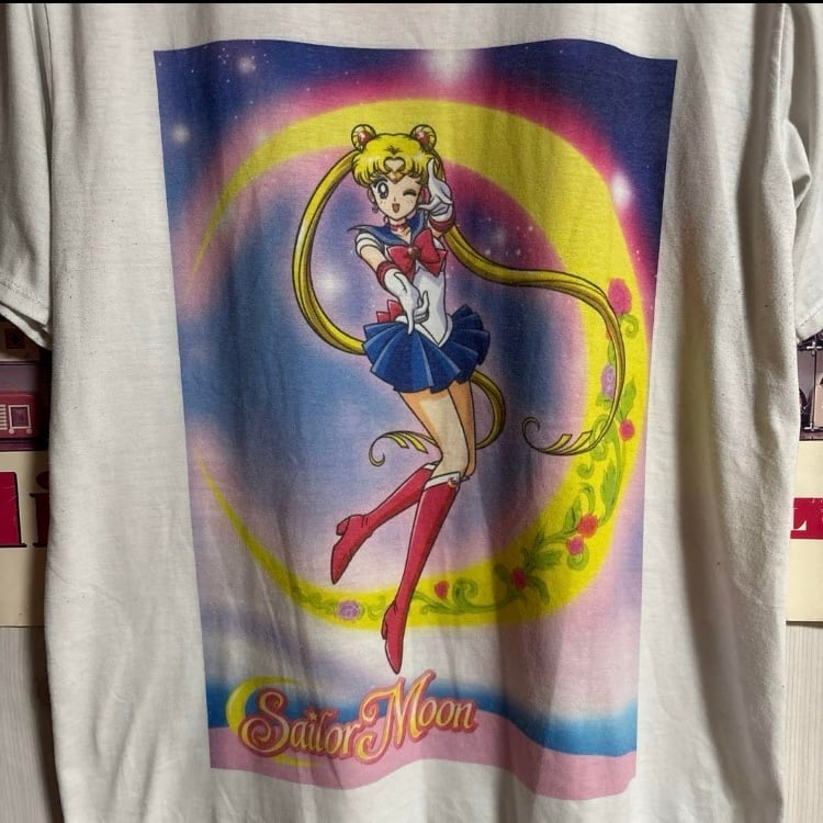 セーラームーン 月野うさぎ アニメゲームシャツ サッカーシャツフットボールシャツ 希少90s美少女戦士セーラームーンアニメTシャツ月野うさぎヴィンテージ