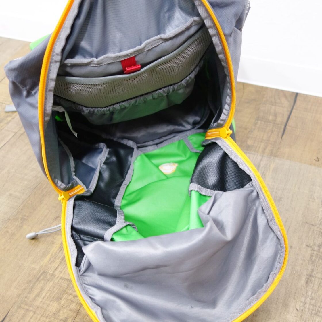 マムート MAMMUT CREON ZIP 28 クレオン ジップ レインカバー 付き 