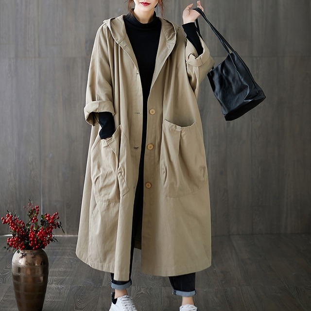 アウター レディース 送料無料 4色 モッズコート ミディアム丈 ミディ丈 ポケット フード付き 前開き フロントボタン ワイド ゆったり ゆる 大きめ 楽ちん ビッグシルエット オーバーシルエット オーバーサイズ ビッグサイズ プラスサイズ L XL 春服 秋服 冬服 着回し 普段使い 重ね着 おでかけ デート 通勤 通学 防寒着 暖か あったか カジュアル ラフ 大人女子 おしゃれ お洒落 こなれ感 メンズライク マニッシュ ボーイッシュ カーキ ブラック グレー コーヒー