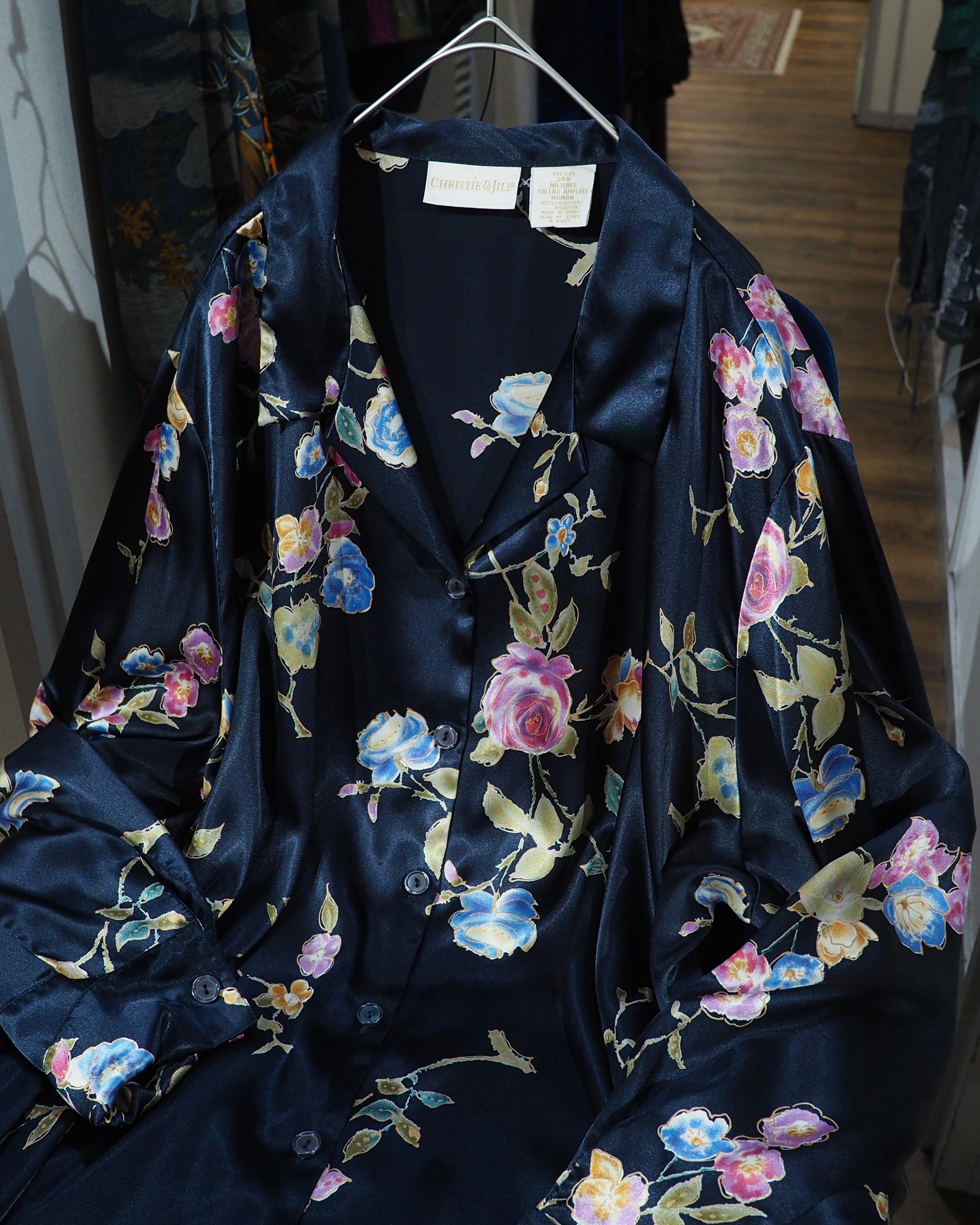 Beautiful Luxury Flower printed Drape loose Open collar Shirt