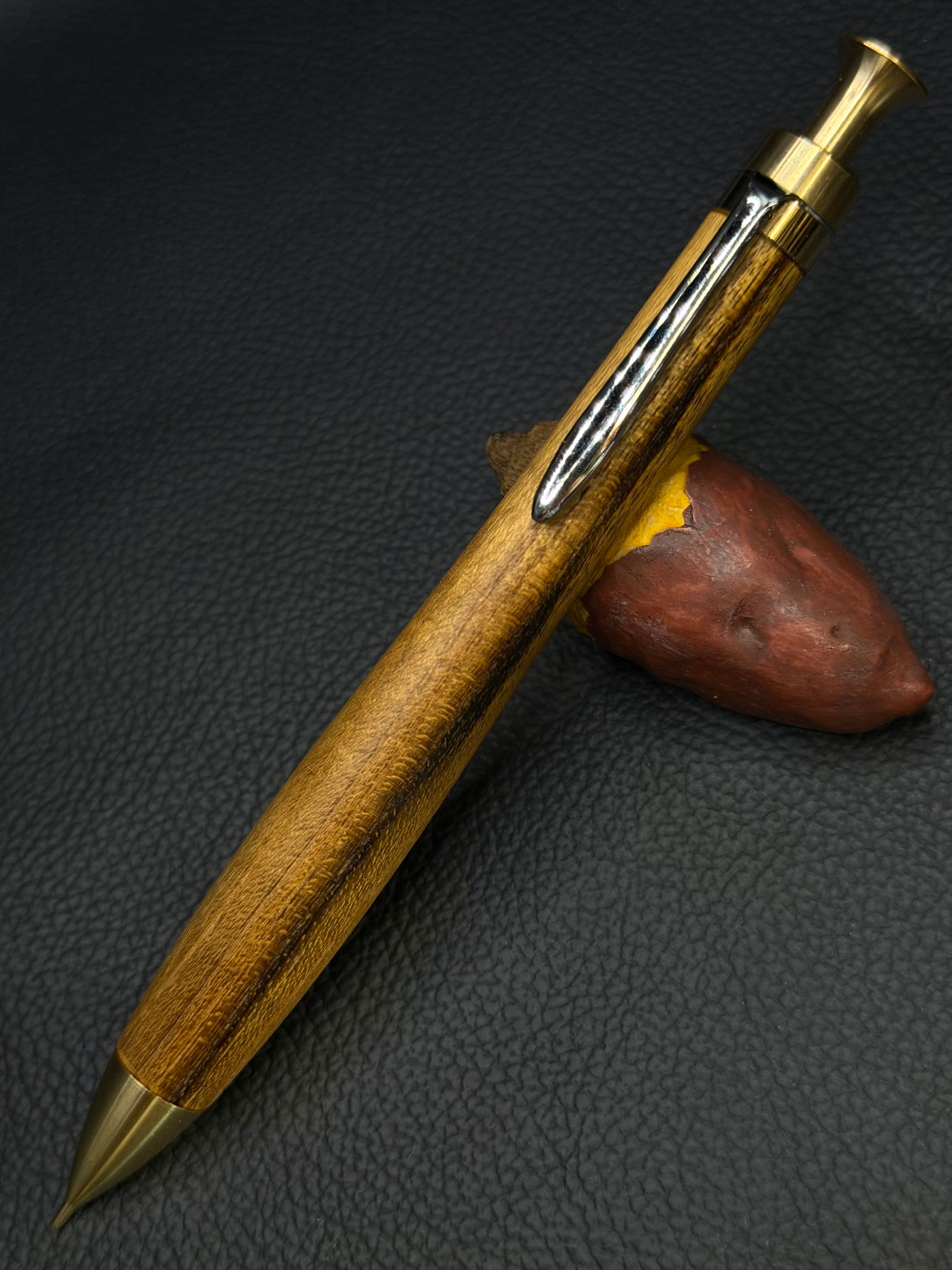 18 極上＋花梨瘤 青白 ゴールド金具 0.5シャープペンシル orボールペン