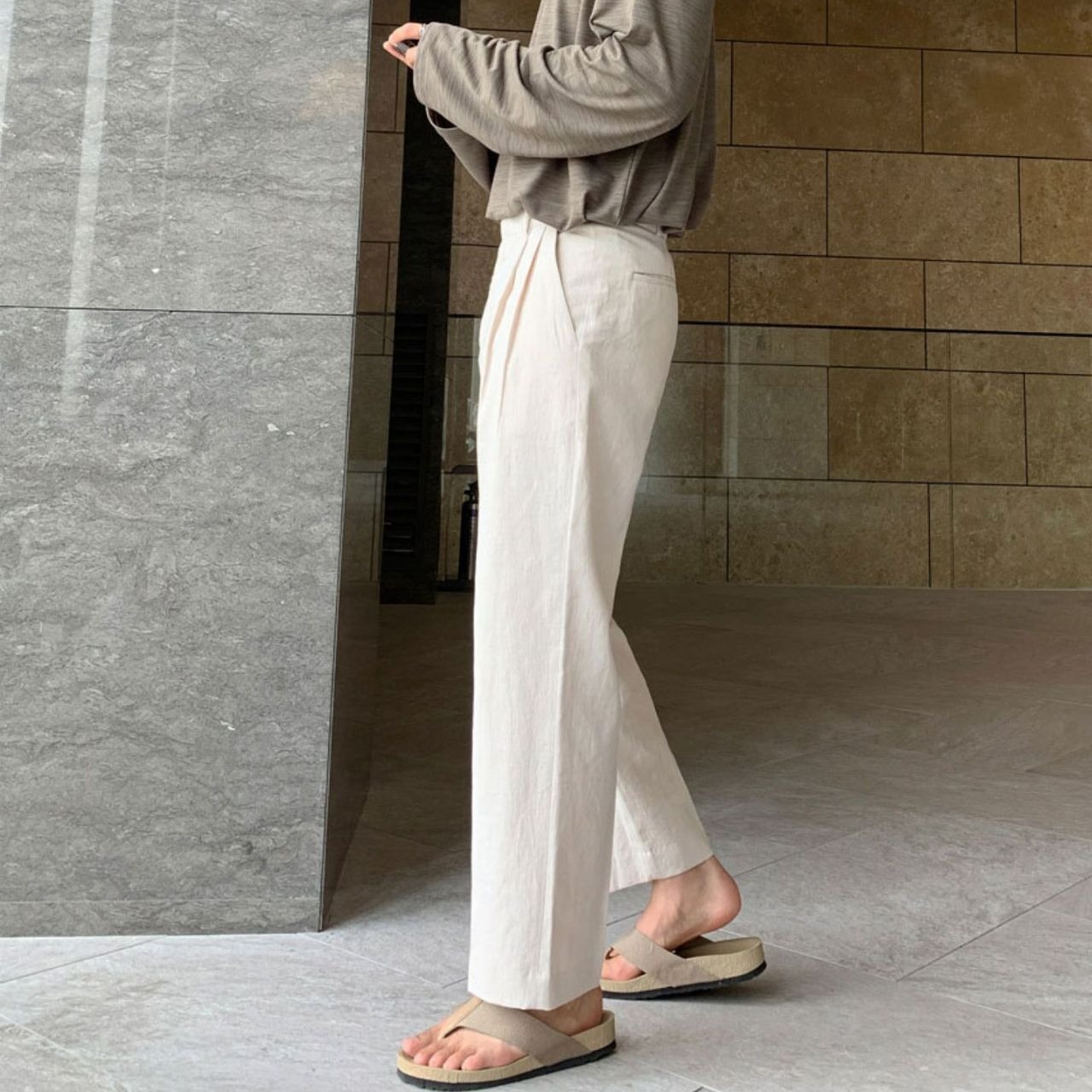 タックストレートパンツ　MT0480001