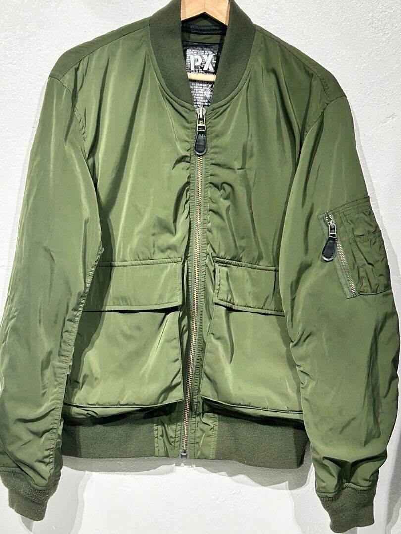 AVIREX MA-1 フライトジャケット オリーブグリーン　古着 AVIREX MA-1 フライトジャケット オリーブグリーン 古着 オリーブ