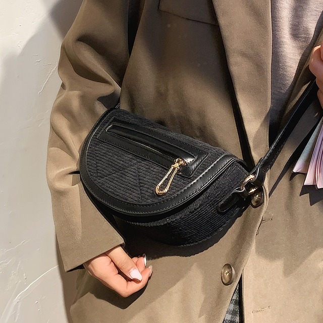 クロス メッセンジャーバッグ 手作りハンドバック1776452492