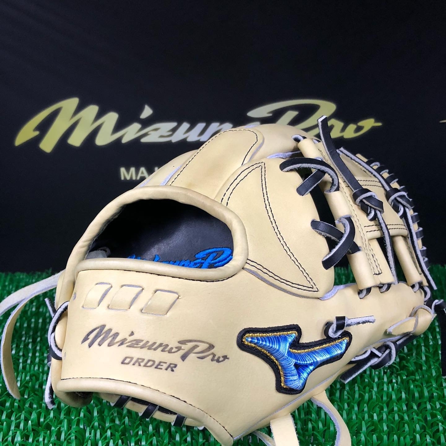 ミズノプロクラシック 坂本型 （野球 ミズノ スワロー限定 オーダー  