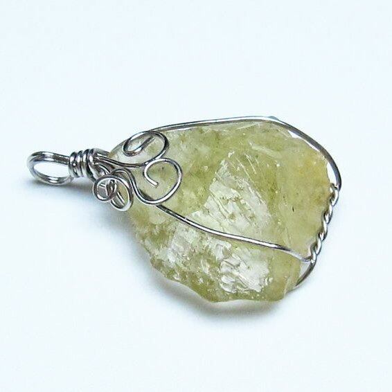 リビアングラス ペンダント 一点物 おまかせ便 112-13878