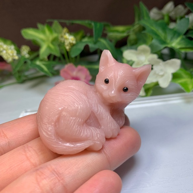 26.ピンクオパール猫・インテリア
