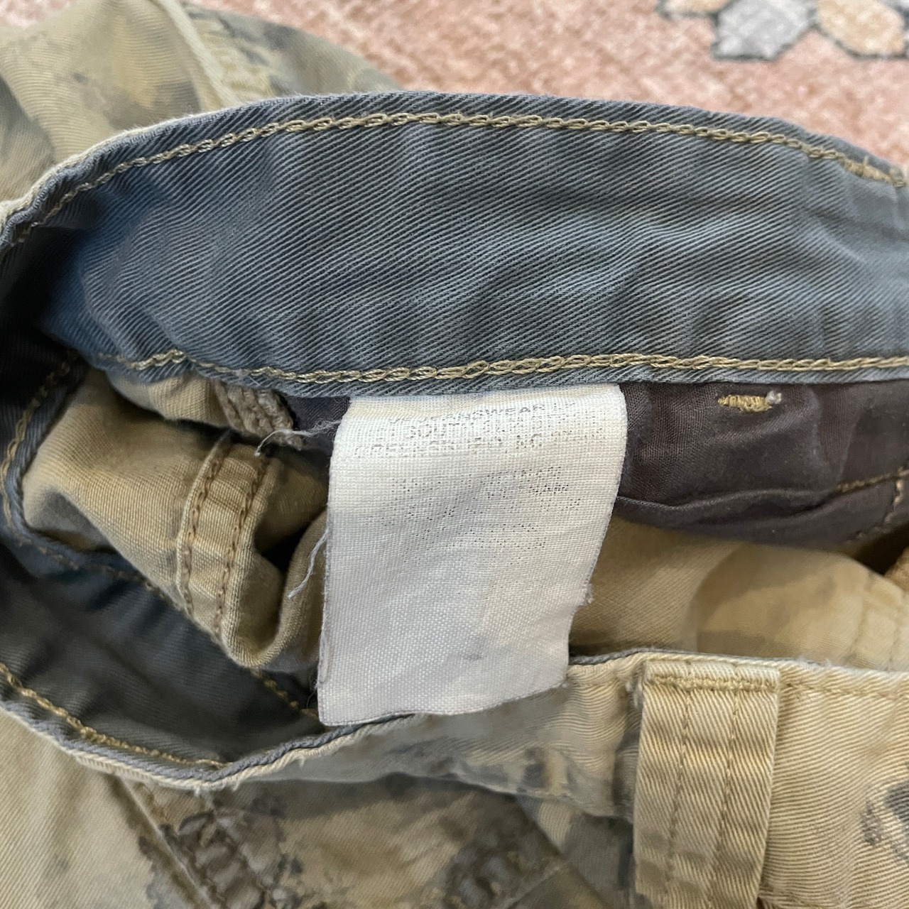 Wrangler HERO / HANDPAINT CAMOUFLAGE SHORTS / ALTERED