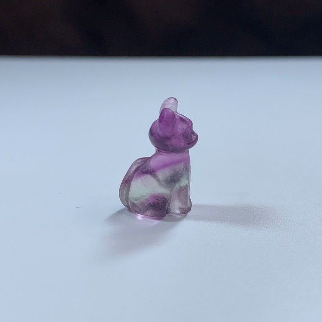 1.透明度有・可愛いフローライトねこちゃん