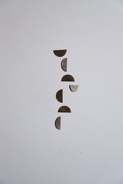 辻有希｜hanging mobile / half moon