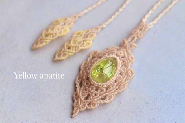 yellow apatite pendant -Limon-