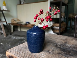 青人窯　小さな花器　灰るり