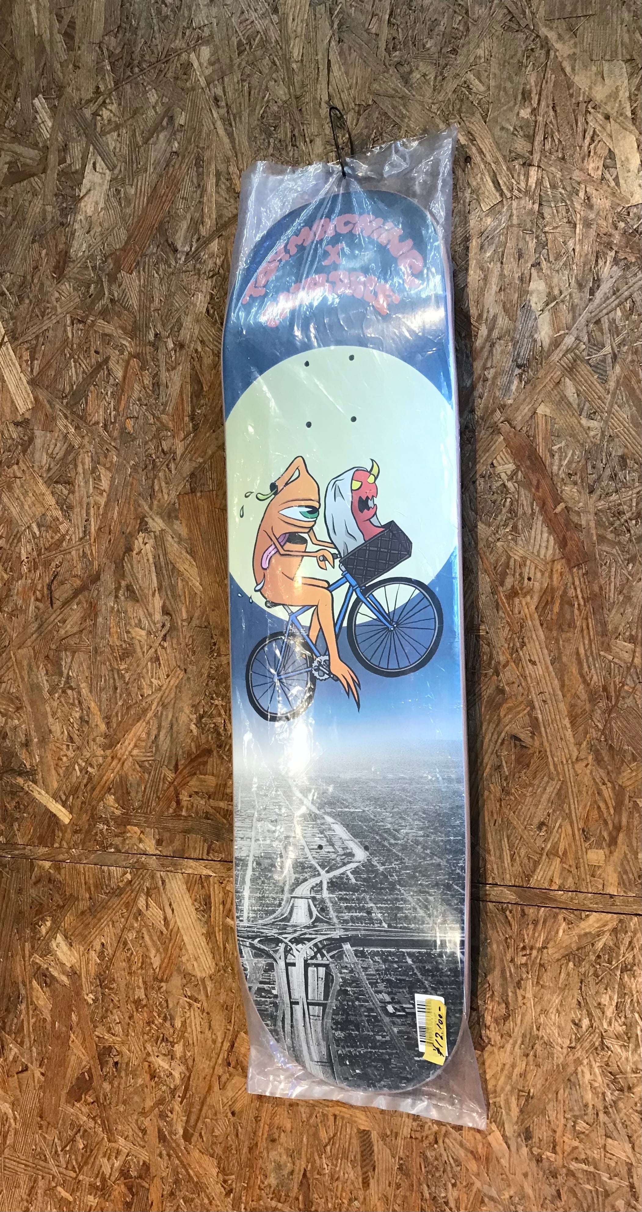 FAIRDALE × TOY MACHINE SKATE DECK 8.5