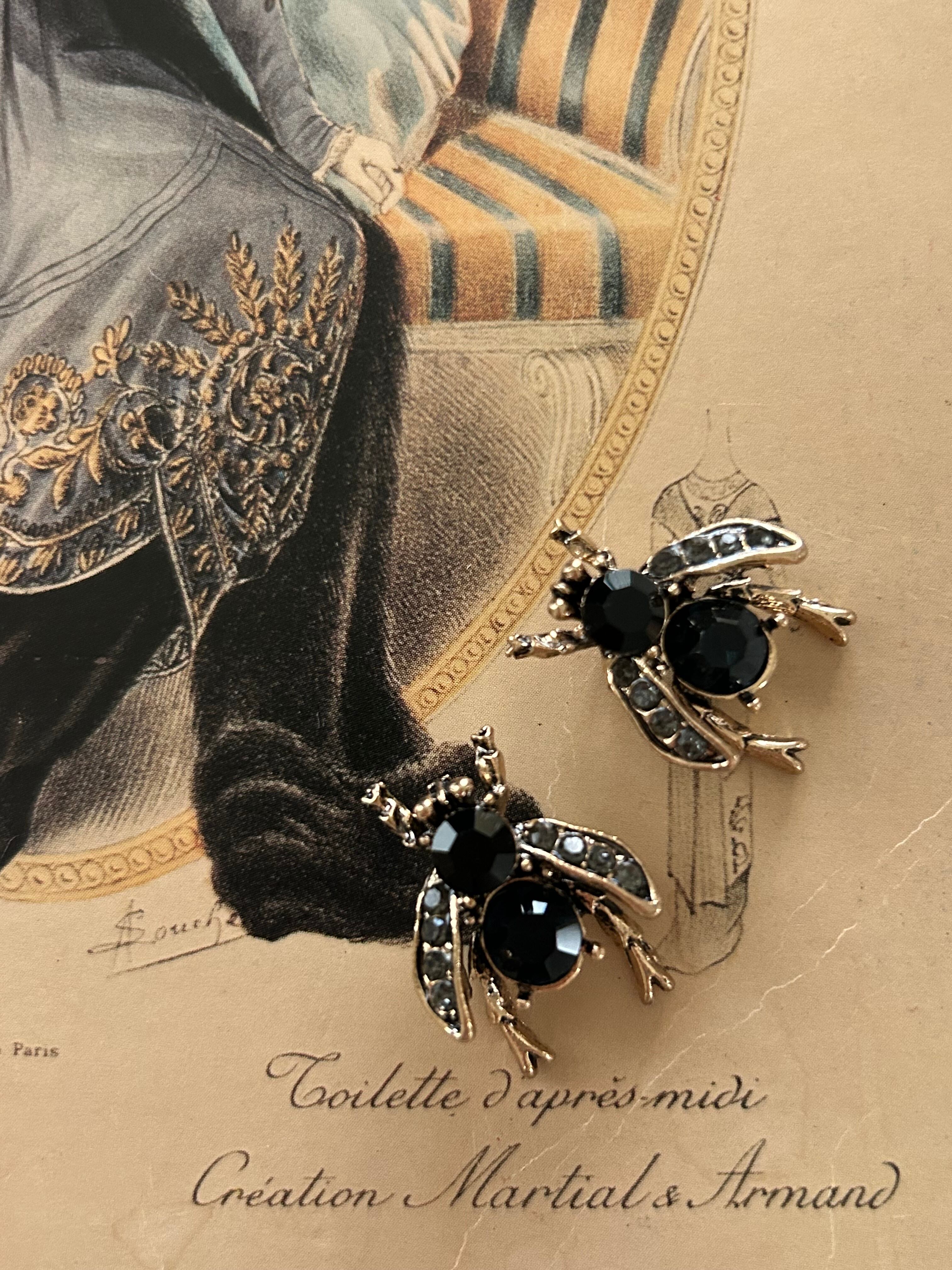 再入荷 輸入デザインボタン アベイユ みつばち メタル×ラインストーン アクセサリーパーツ デコレーション材 カルトナージュ