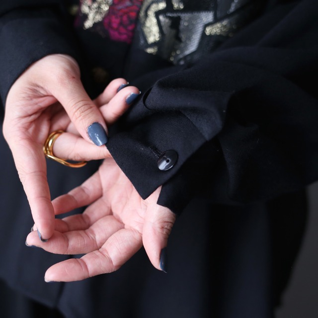 switching lame fabric multi art pattern and antique button black mode shirt