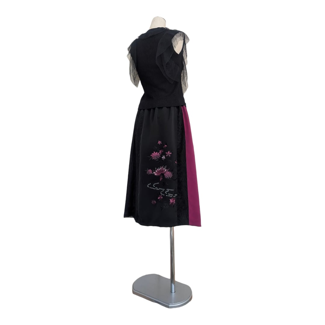 着物リメイクスカート：絵羽織刺繍花／2507s02 | 椿屋 KIMONO DRESS