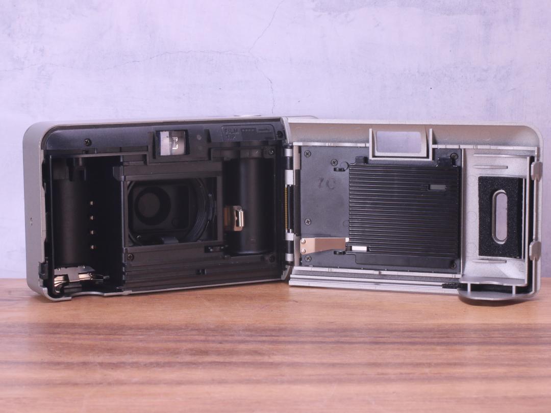 Konica Big mini F | Totte Me Camera